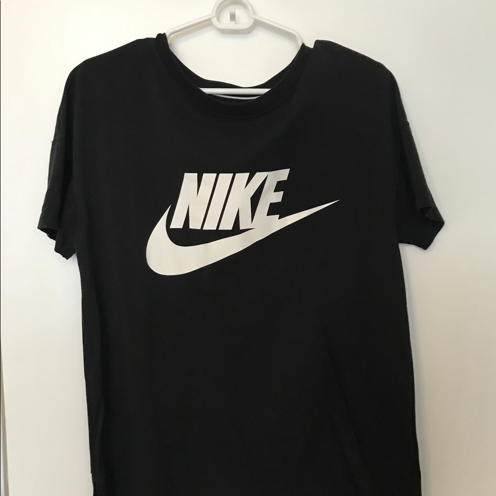 Nike Logo Tee