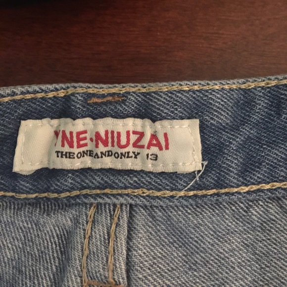 High Waisted Shorts - Picture 2 of 4