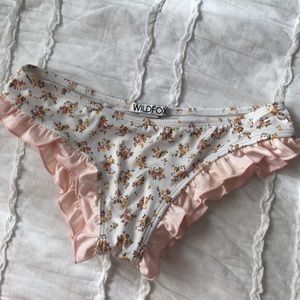 wildfox bikini bottoms!!!