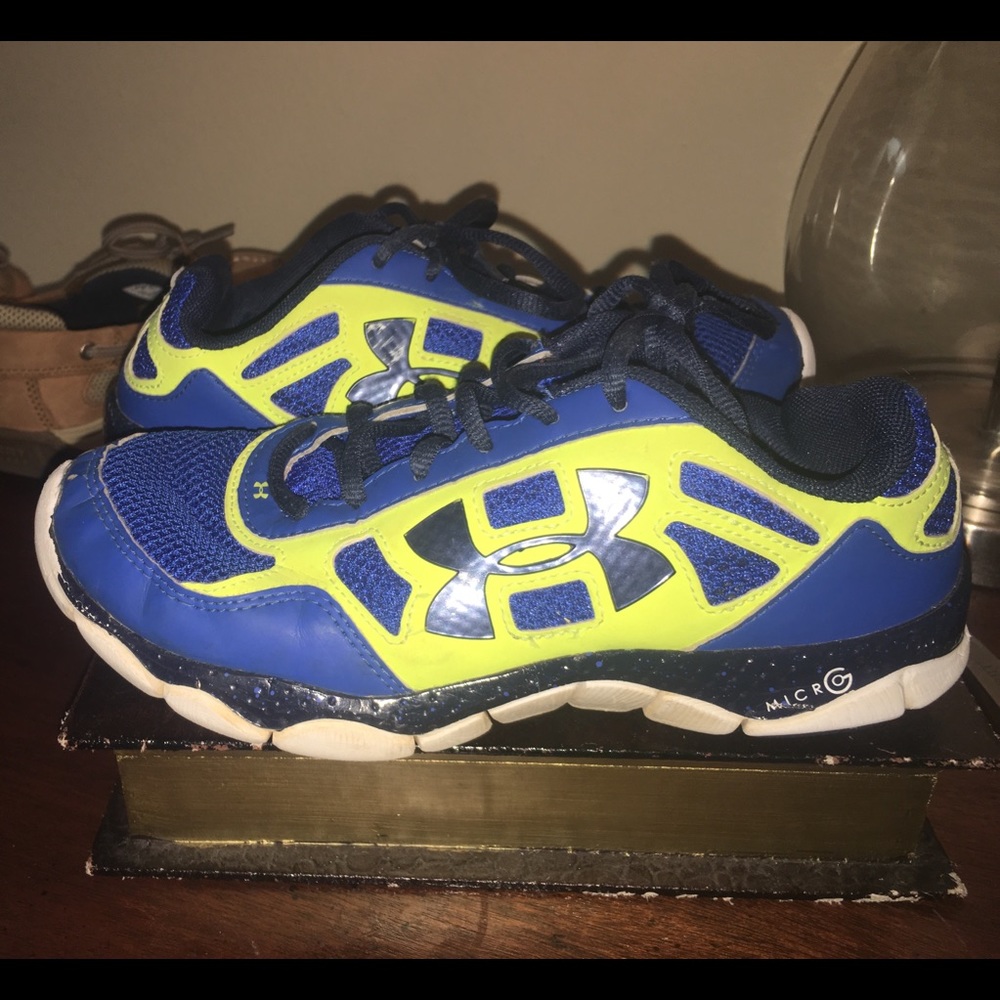 Under armor micro tennis shoes deal tonight