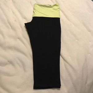 Women's Capri Leggings