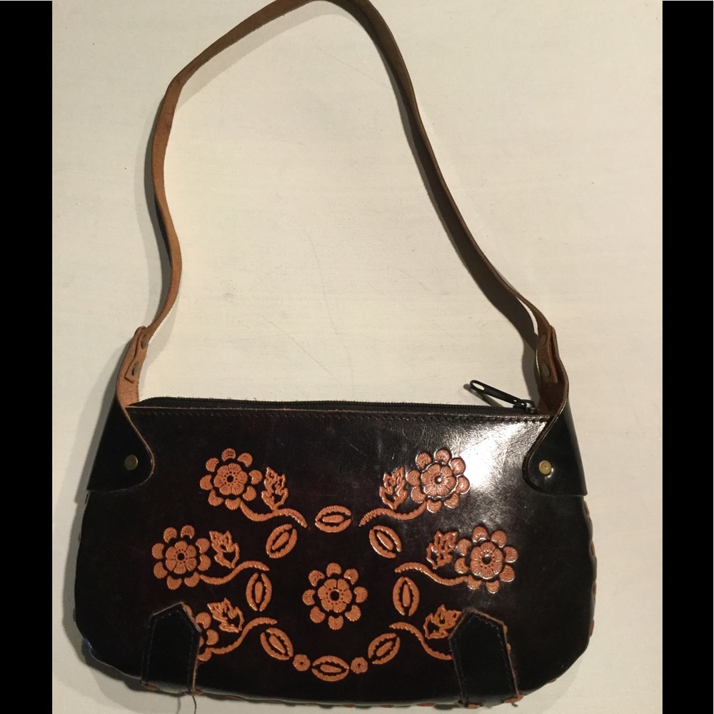 Leather bag
