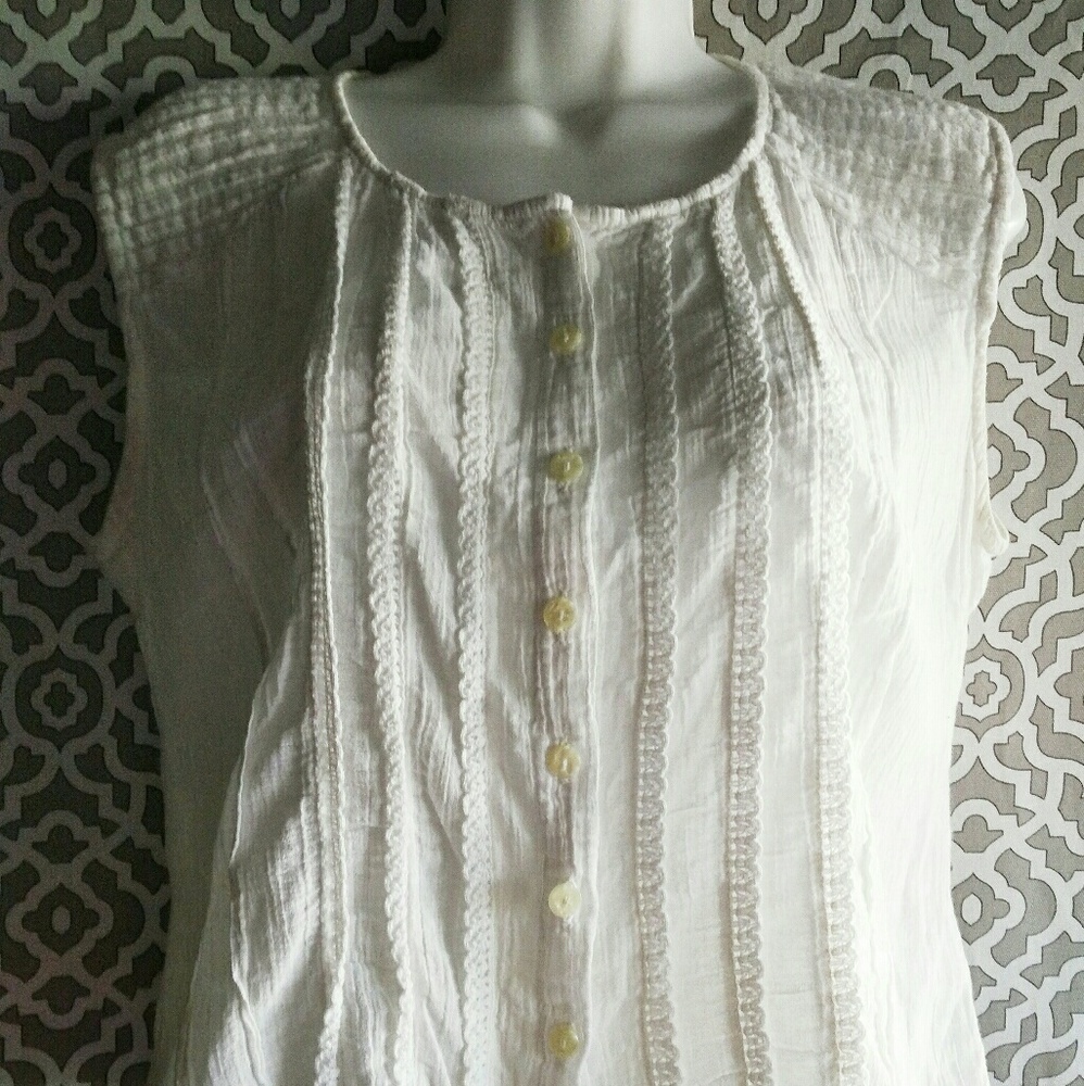 Cute H&M White Peasant Top