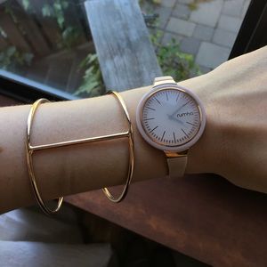 🍉NWOT Rumba Rose Gold Watch