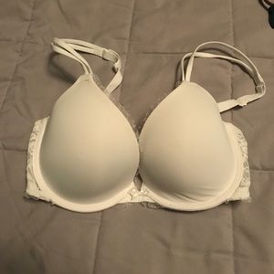 DKNY White Lace Bra 30D