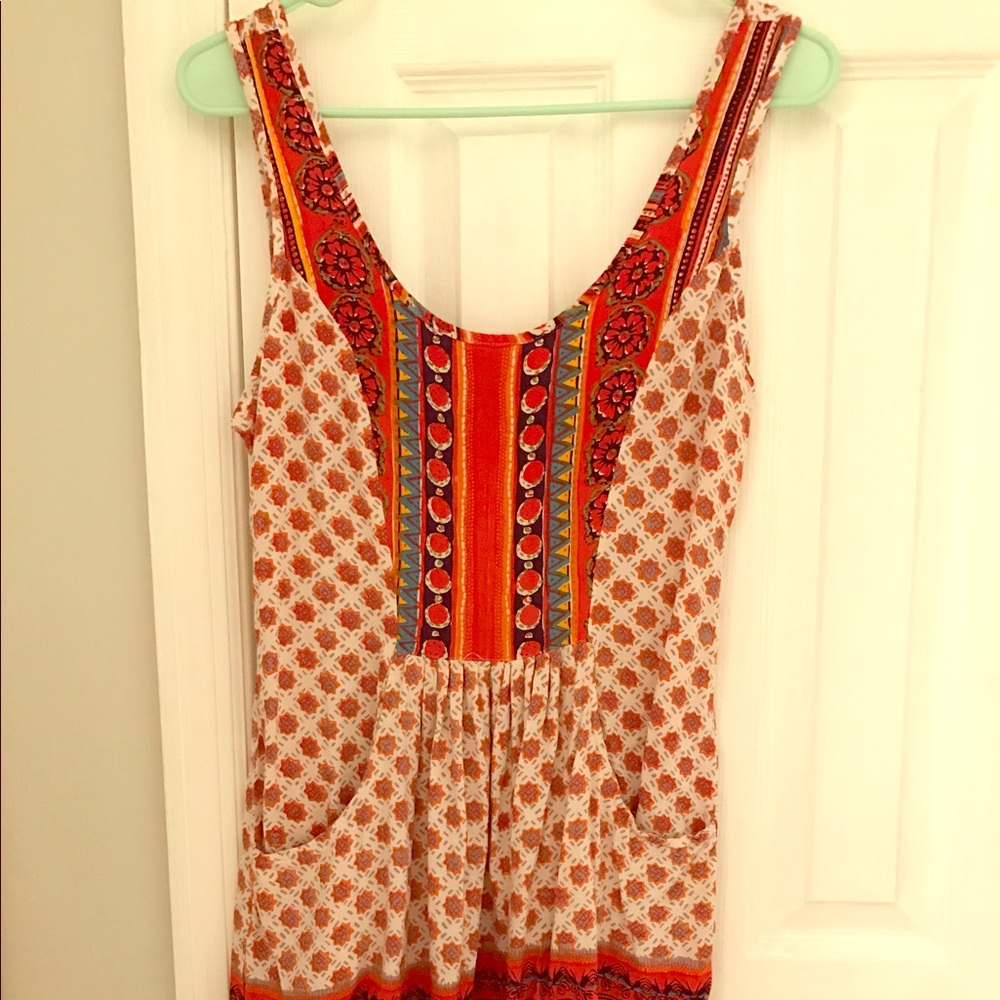 EUC colorful sleeveless dress