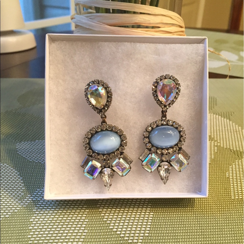 Loren Hope Mirabel Earrings in Bloom