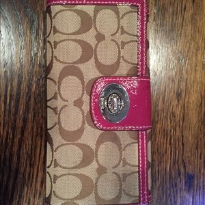 Women's coach wallet