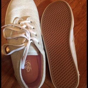 Vans tennis shoes size 4 khaki/gray/cream