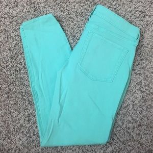 Beautiful real skinny jeans! ☀️