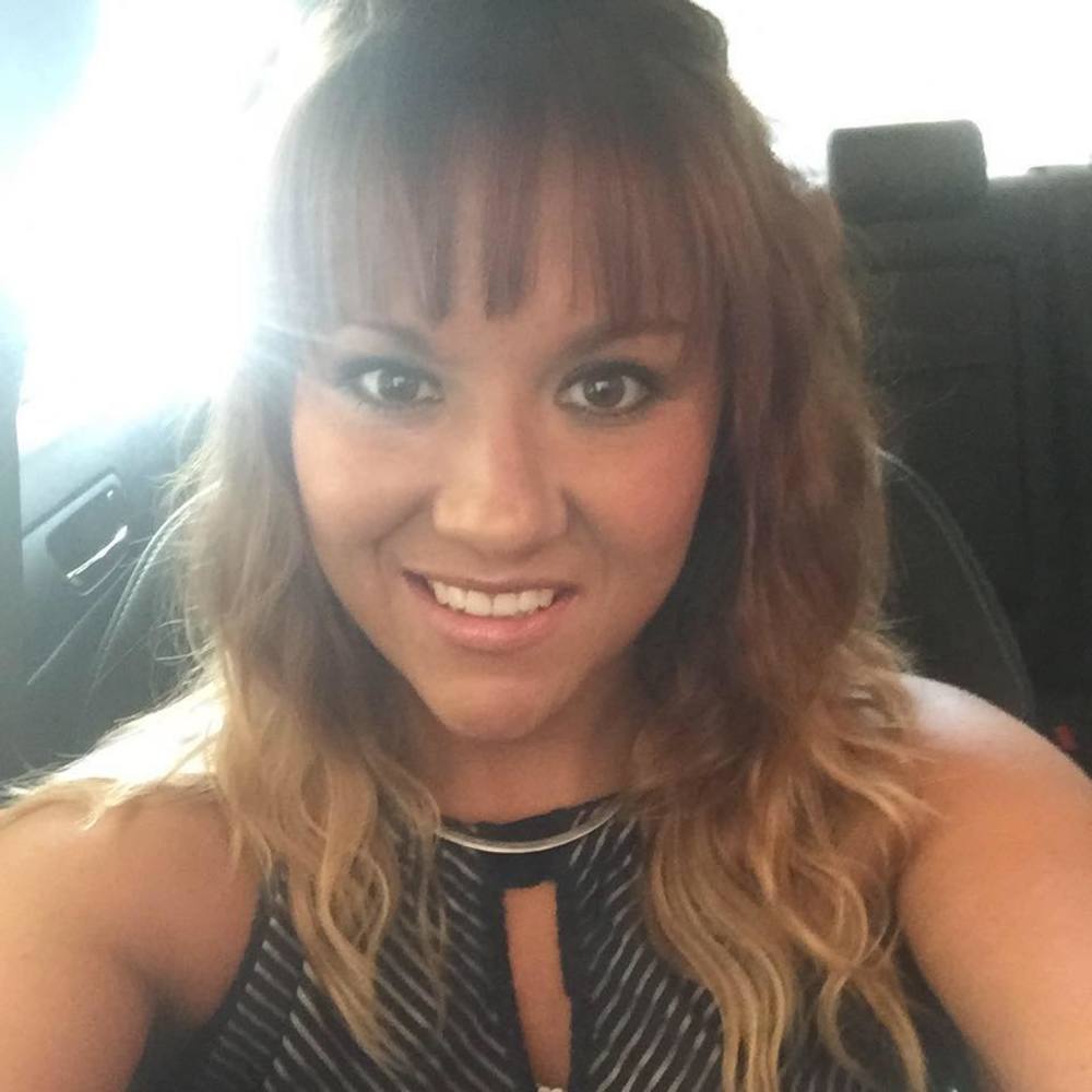 Meet your Posher, Holly