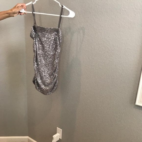 Sequin tank top. - Picture 2 of 2