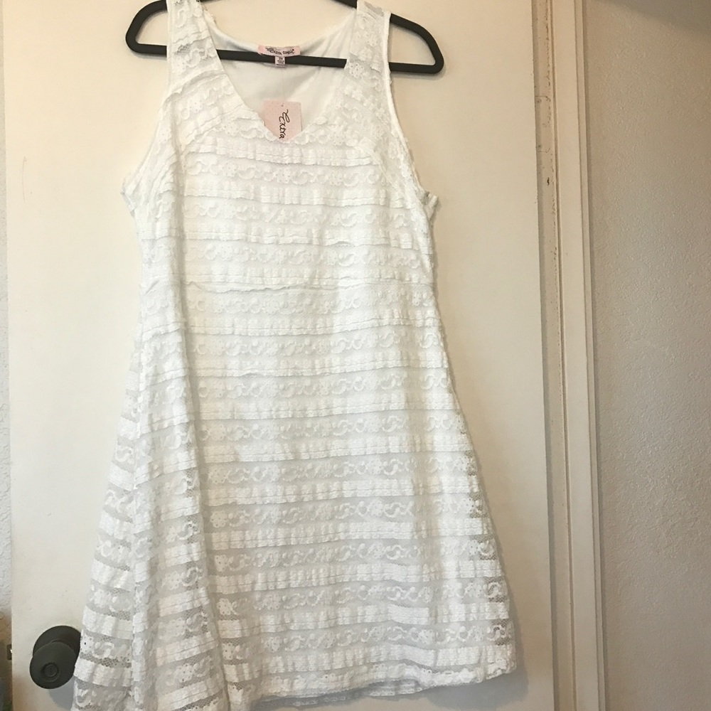 NWT - WHITE LACE DRESS PLUS