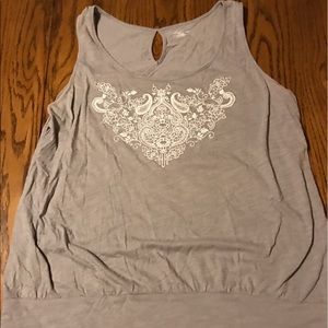 Sleeveless tank top