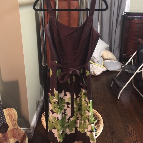Dress - Picture 2 of 5