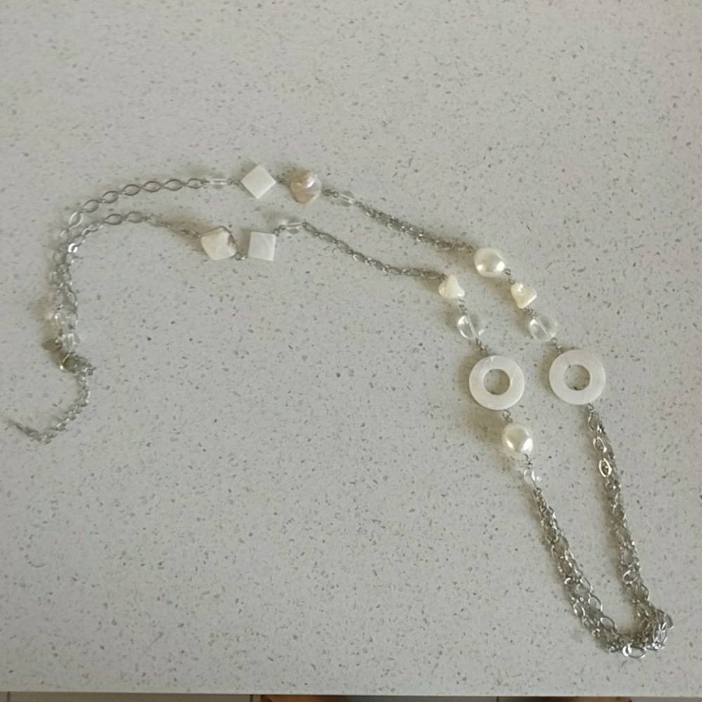 Women's necklace