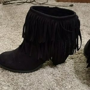 Fringe low top boot! Brand New!