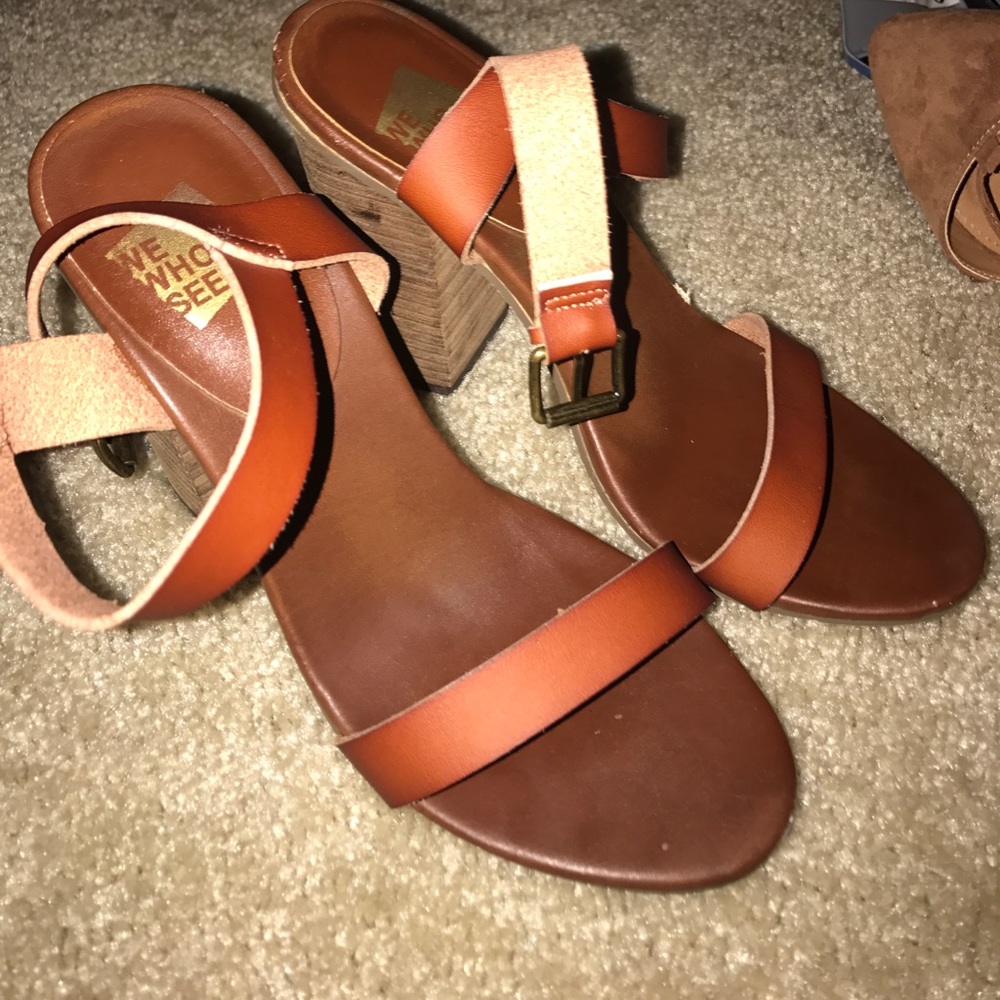Awesome We Who See block heels