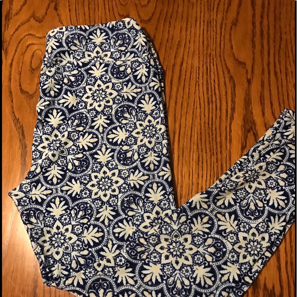 LuLaRoe leggings
