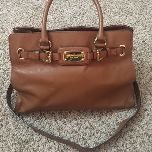 AUTHENTIC MICHAEL KORS 👜