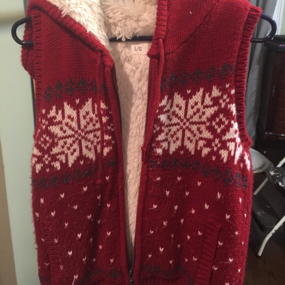 Sweater Vest - Picture 2 of 4