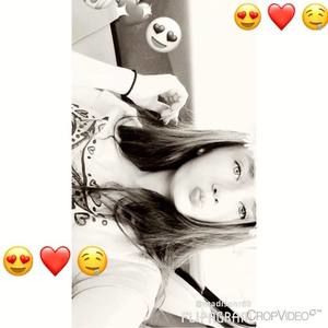 Meet your Posher, Qùêëñ