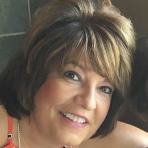 Meet your Posher, Kay