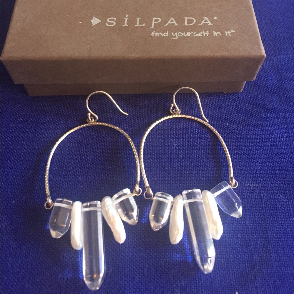 Silpada silver and pearl earrings.