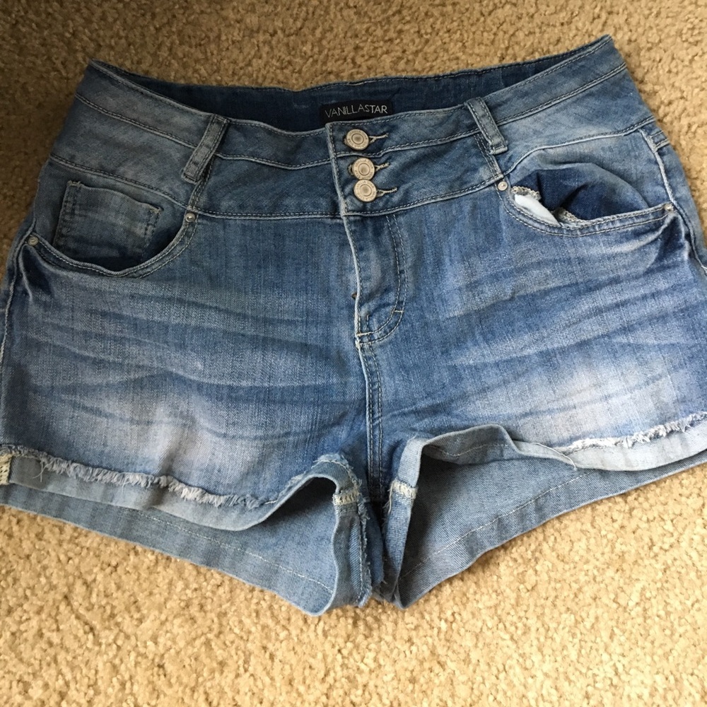 Vanilla Star Denim Shorts Size 13