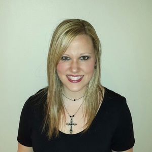 Meet your Posher, Leslie