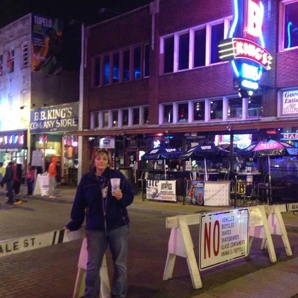 Meet your Posher, Michele - Picture 1 of 1