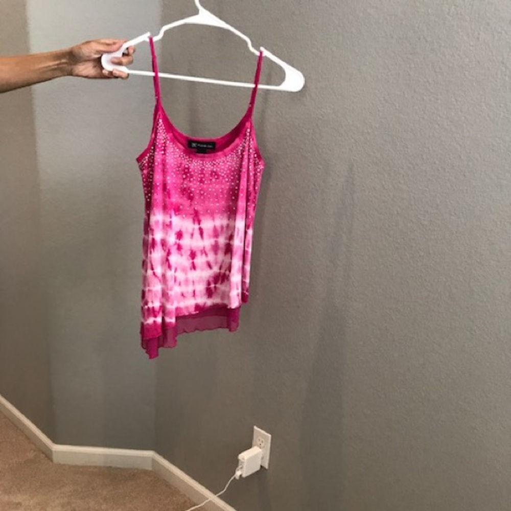 Loose fitting top - Picture 3 of 3