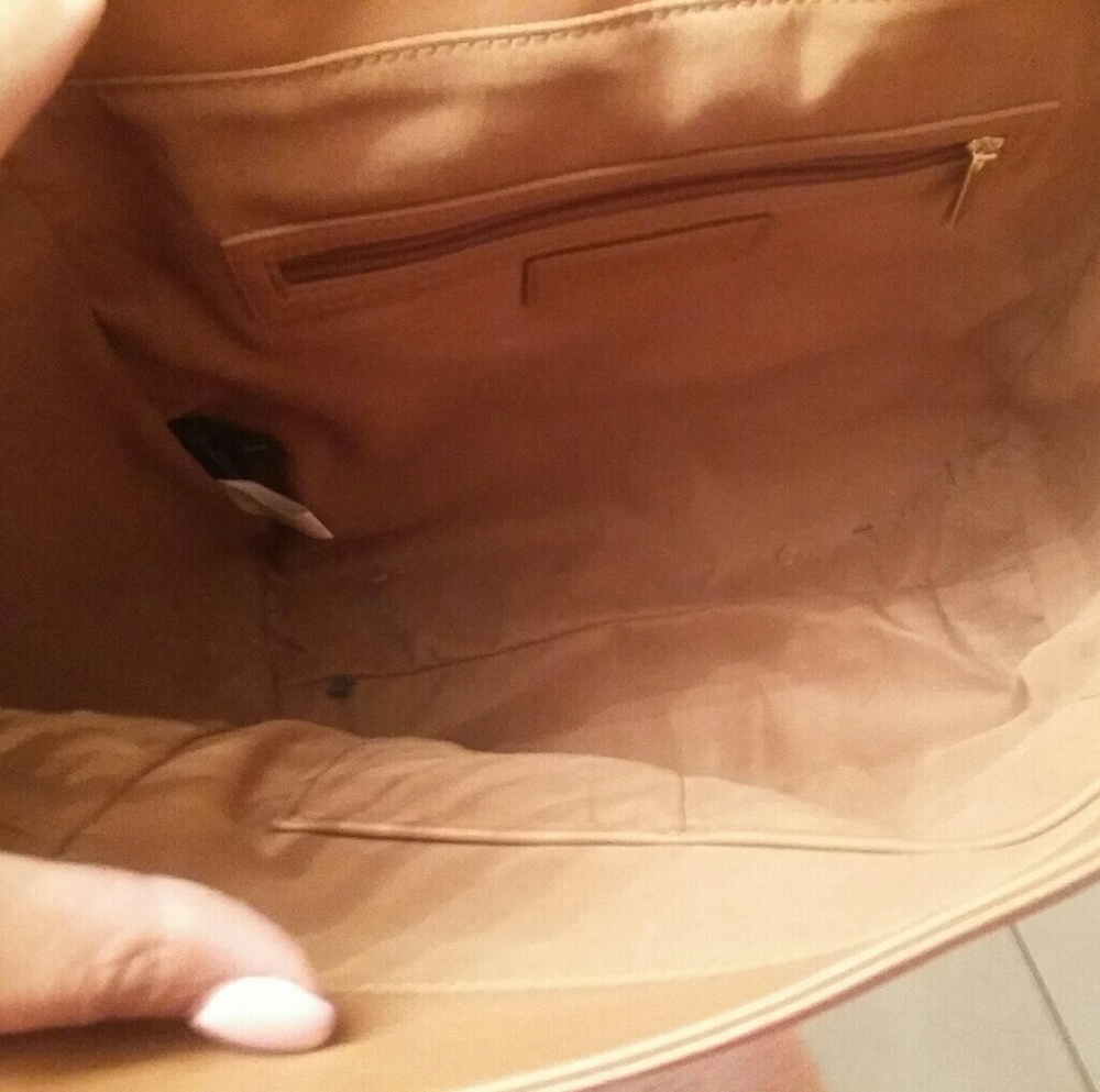 EXPRESS PURSE - Picture 2 of 2