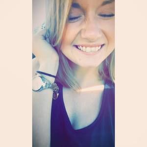 Meet your Posher, April