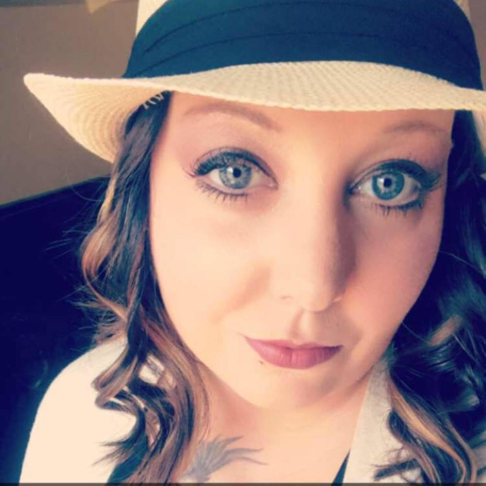 Meet your Posher, Samantha