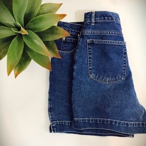 Vintage high waisted shorts Vintage high waisted shorts