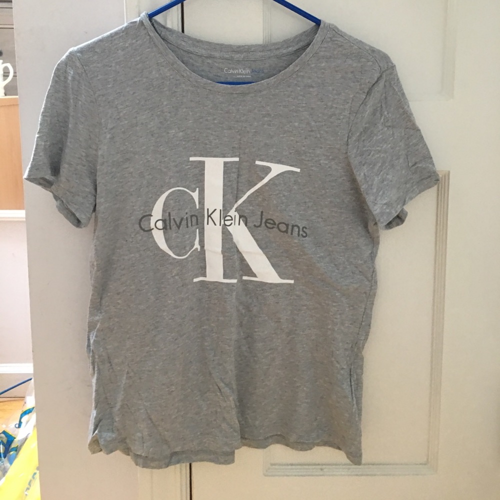 Calvin Klein grey logo top