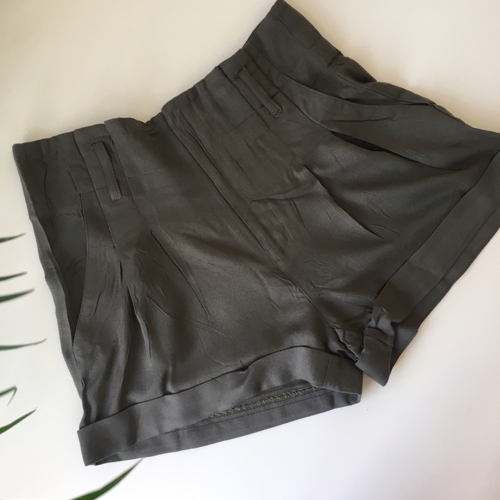 Sparkle & fade army green high waisted shorts - Picture 2 of 6