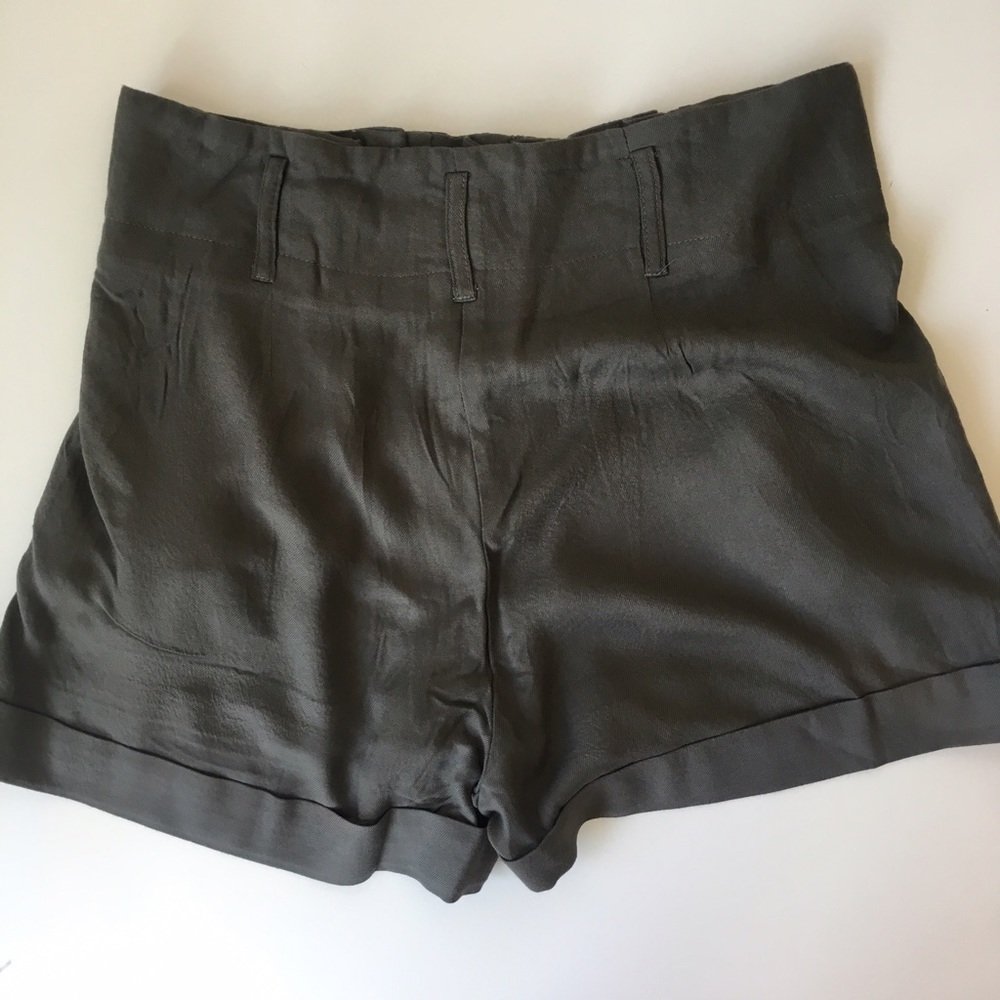 Sparkle & fade army green high waisted shorts - Picture 4 of 6
