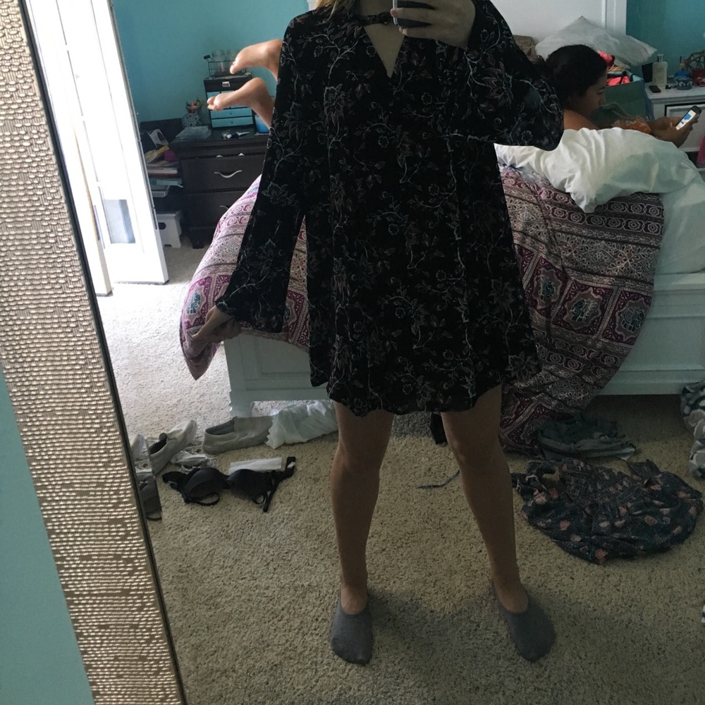 Tillys NWT flowey dress