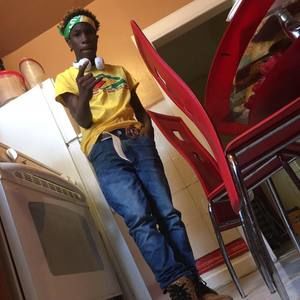 Meet your Posher, Ty