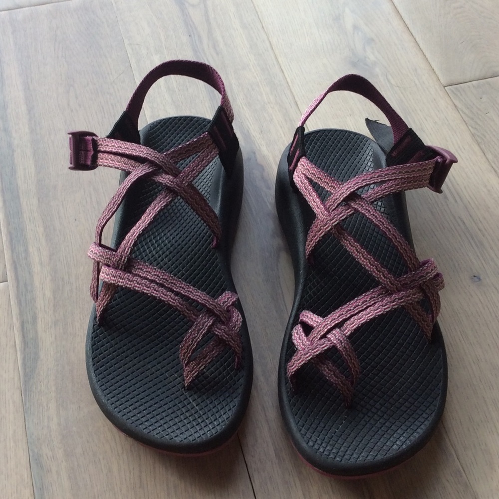Size 10 Women's Chacos!