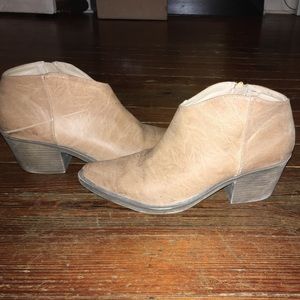 Nude low ankle boots