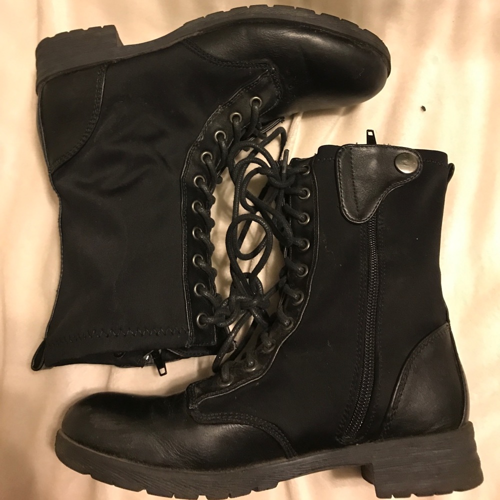 Closet closing 10/9! Pink & Pepper Combat Boots