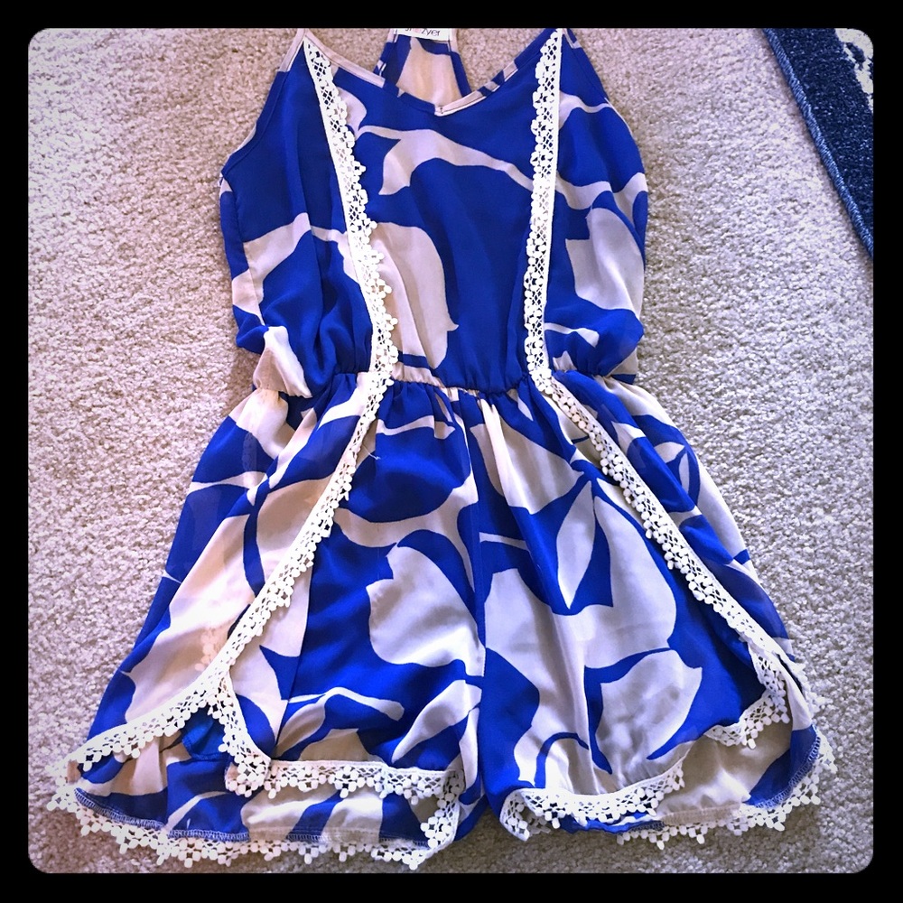 Amazing romper! - Picture 2 of 4