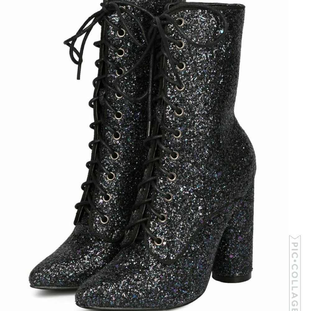 𝙇𝙖𝙨𝙩 6 & 9🖤Cult Sparkle Leatherette Boot - Picture 1 of 7