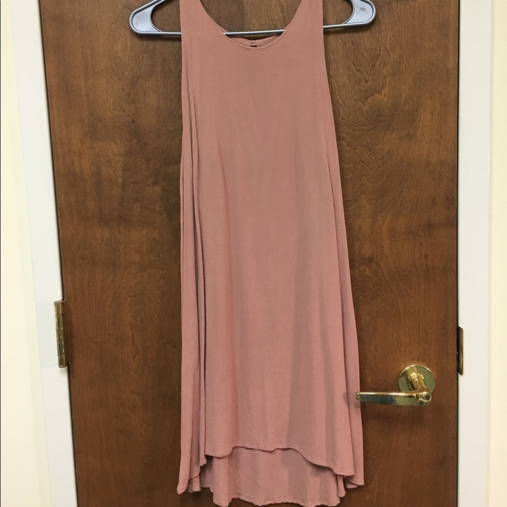 Pink dress with keyhole back