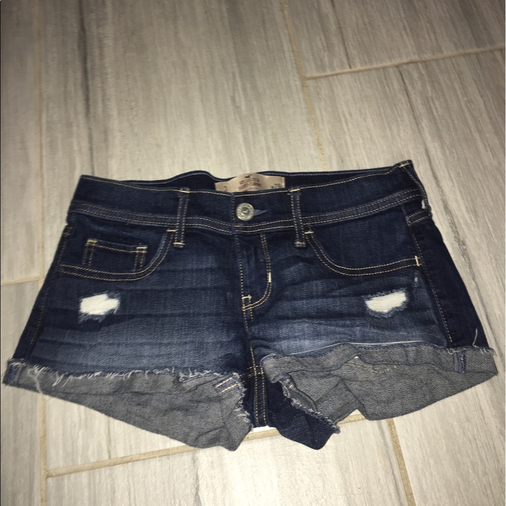 HOLLISTER SHORTS