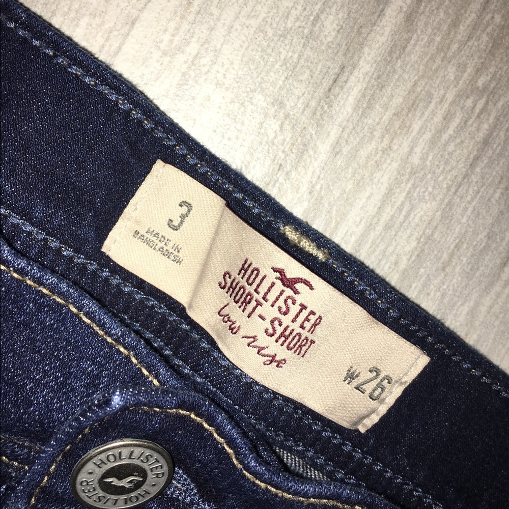 HOLLISTER SHORTS - Picture 3 of 3