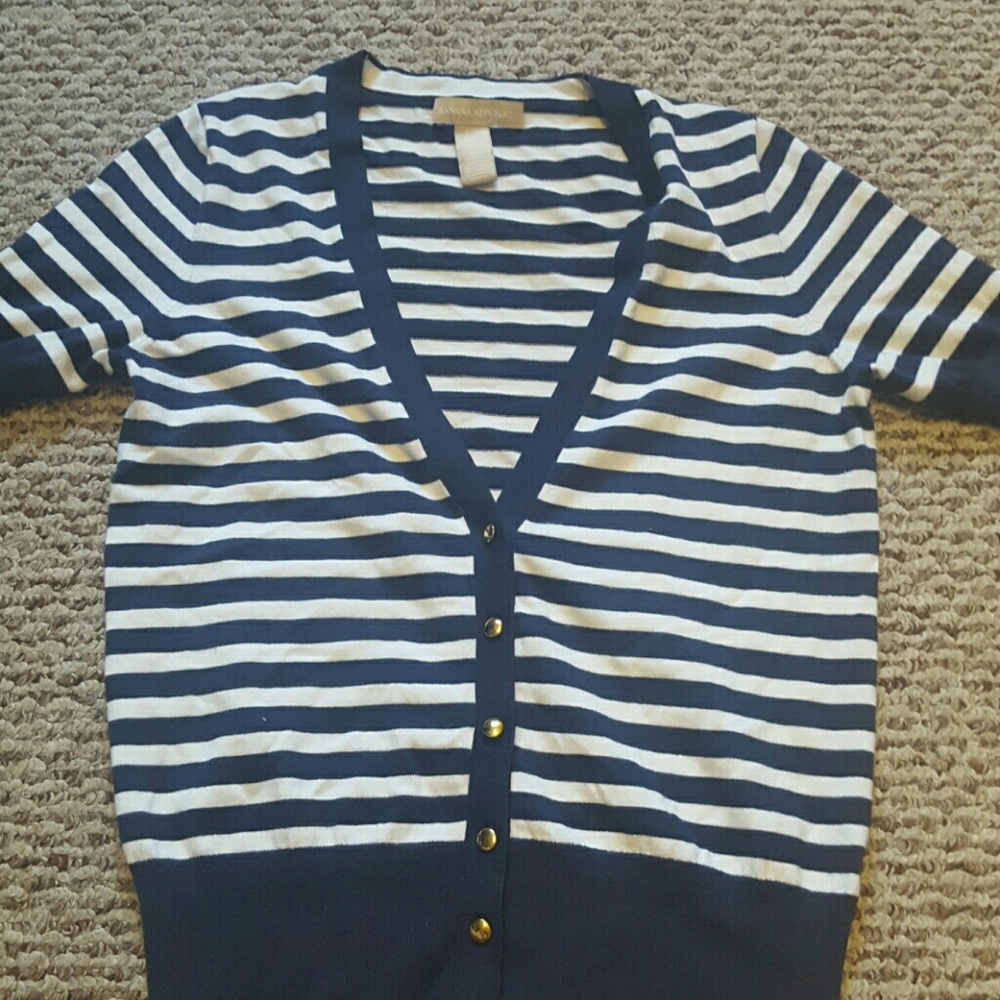 Banana Republic short sleeve cardigan